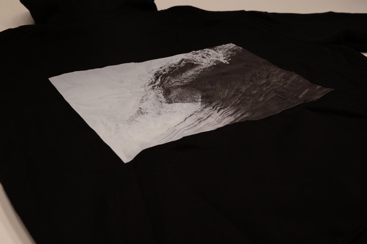 Black - Hoodie - D Wave P1